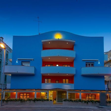 Hotel Le Soleil Сан-Бенедетто-дель-Тронто Экстерьер фото