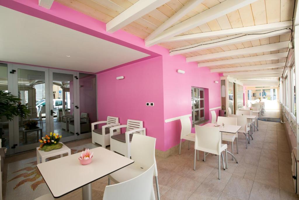Hotel Le Soleil Сан-Бенедетто-дель-Тронто Экстерьер фото