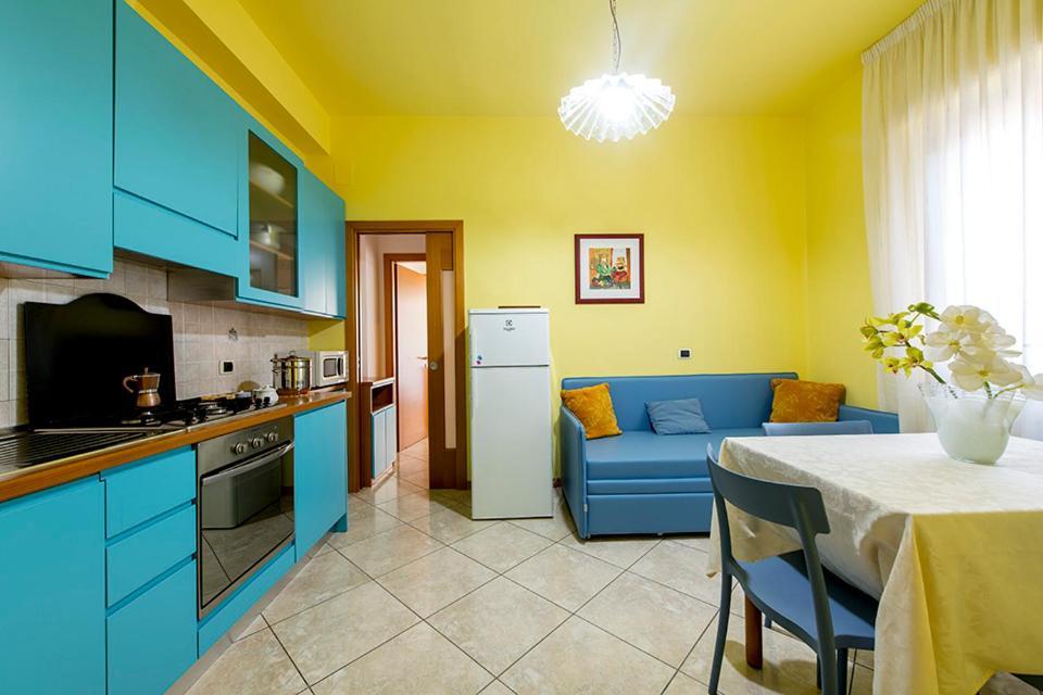 Hotel Le Soleil Сан-Бенедетто-дель-Тронто Экстерьер фото