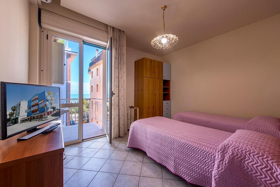 Hotel Le Soleil Сан-Бенедетто-дель-Тронто Экстерьер фото